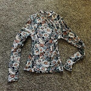 Forever 21 Floral Long Sleeve Top